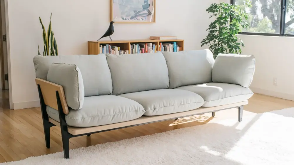 Assento Tubular no Sofá: Design Moderno e Durabilidade em Destaque
