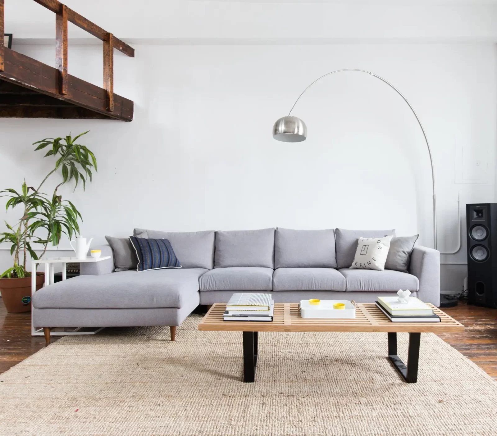 Sofás Autênticos: Encontre Peças Exclusivas para sua Casa
