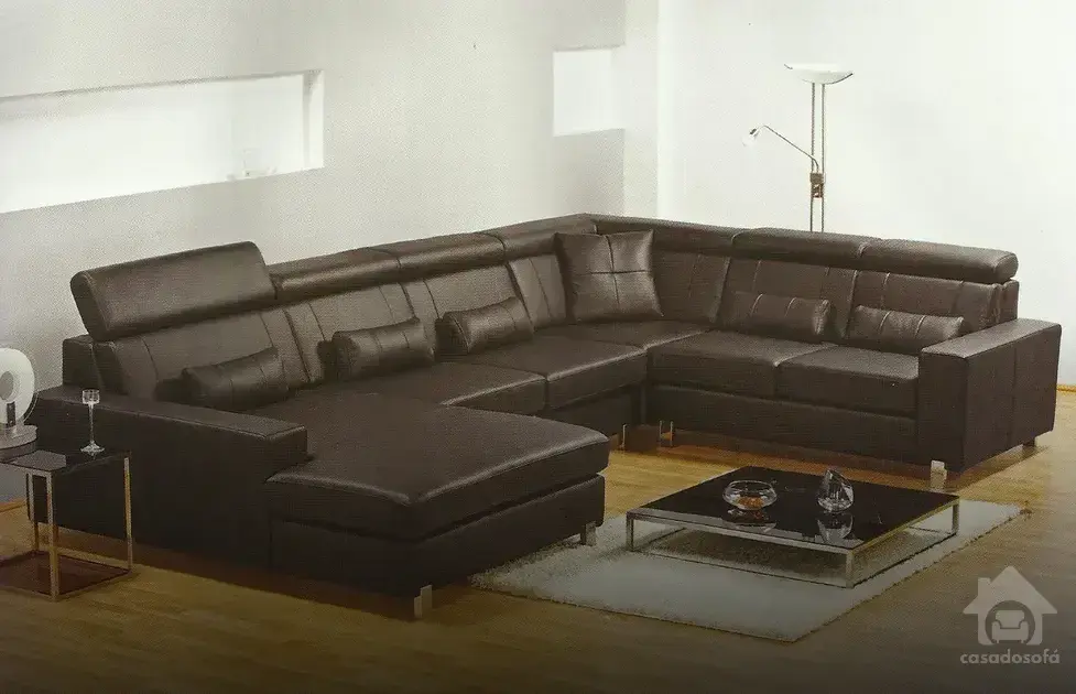 Aproveite as ofertas da Black Friday para renovar sua sala com sofás de luxo