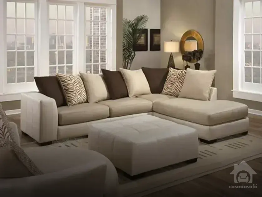 Conversando com Designers Sobre a Tendência de Cores de Sofá