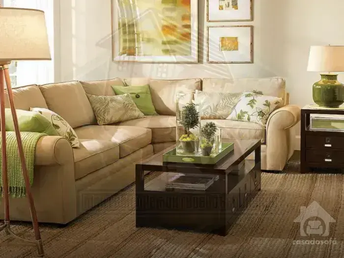 Cores de sofá em alta: inspire-se para renovar sua sala