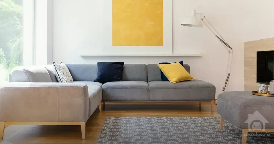 Dicas para Cuidar e Manter seu Sofá de Luxo Moderno Sempre em Ótimo Estado