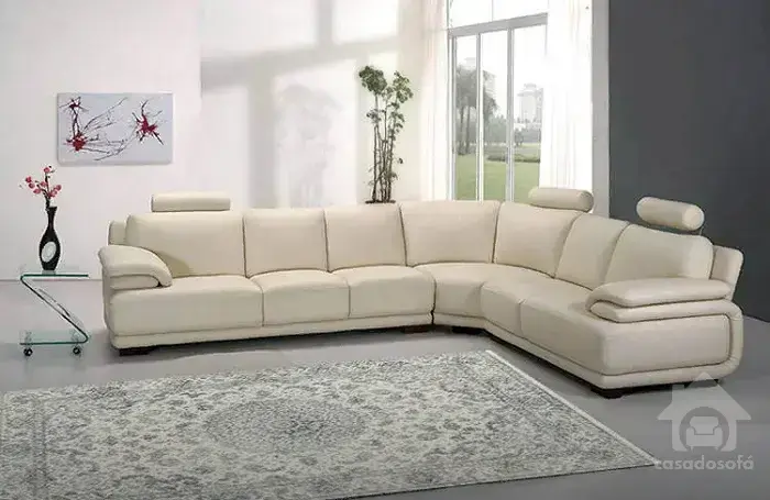 Como aproveitar ao máximo o conforto e praticidade de um sofá com chaise retrátil