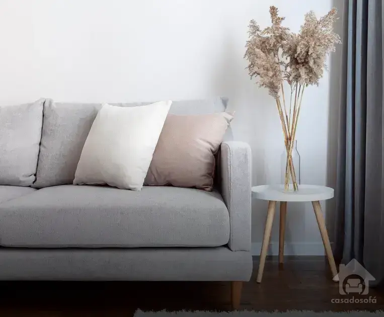 Como combinar o sofá de canto com a decoração da sala pequena