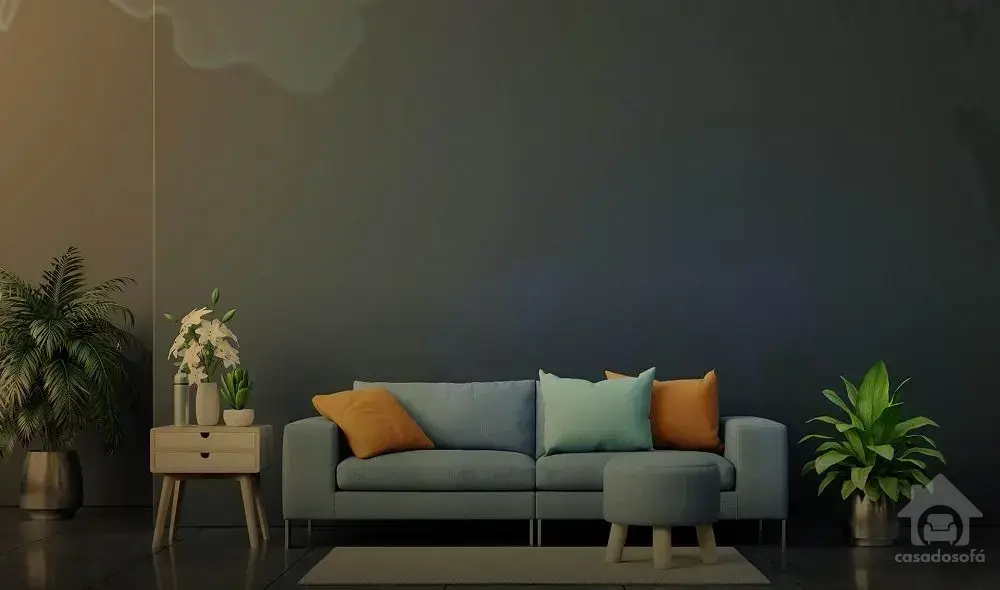 Cortinas estampadas ou lisas para um sofá cinza?