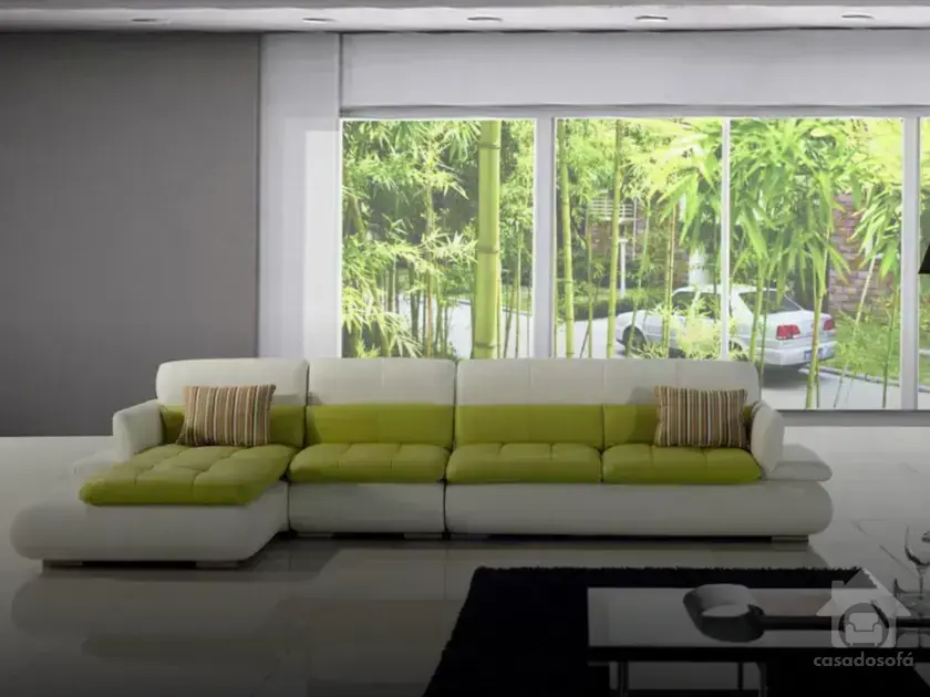 Dicas para aplicar o efeito cinza no seu sofá usando cortinas