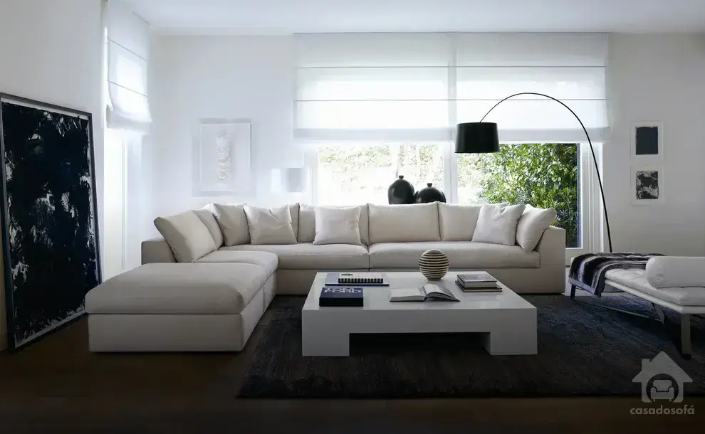 Dicas para encontrar o tamanho certo do sofá com chaise