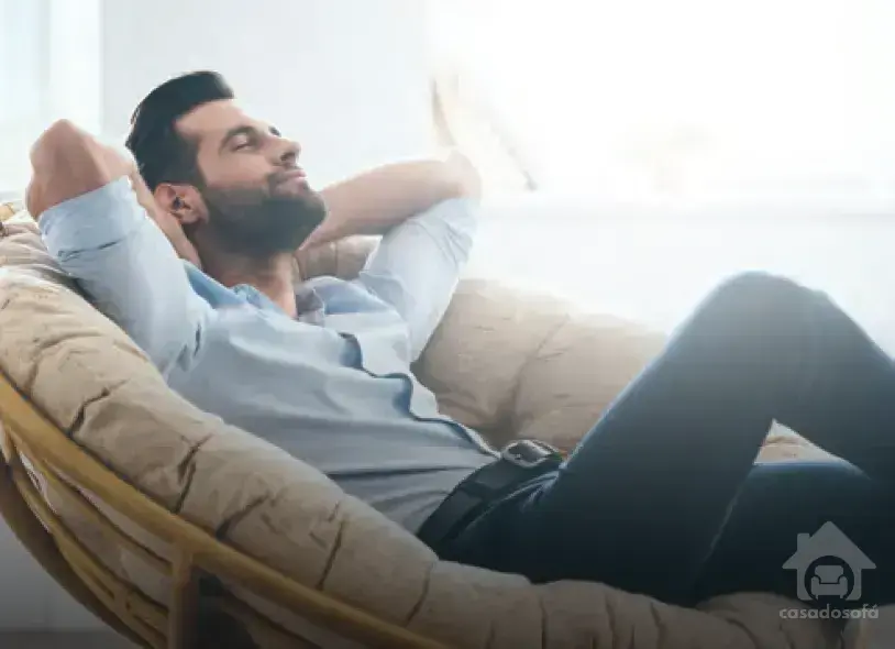 Estilos de almofadas que combinam com diferentes tipos de sofás