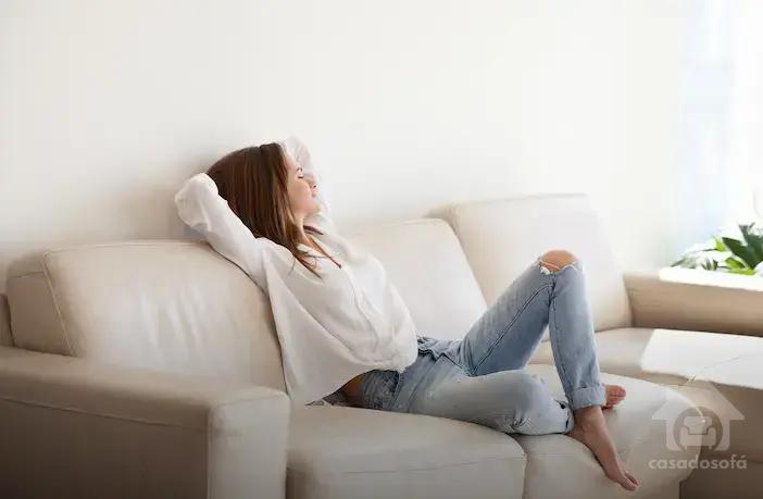 Harmonização de Cores e Temas em Quadros Decorativos para Sala