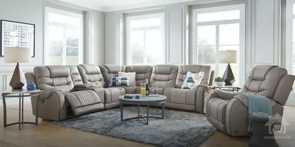 Quais são as opções de tecido para o sofá de canto retrátil com chaise e reclinável mola?