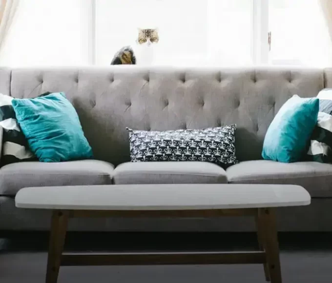 Sofá de Canto para Sala Pequena: Como Otimizar o Espaço com Estilo