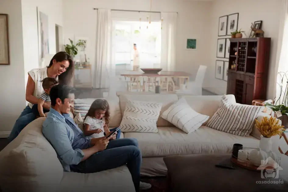 Transforme sua Sala de Estar em um Espaço de Relaxamento com os Sofás Certos para as Festas de Fim de Ano