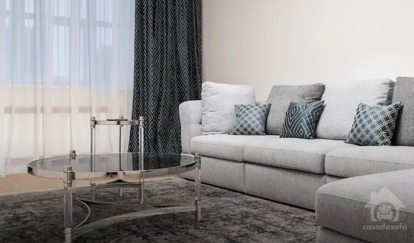 Combinação perfeita entre sofá e poltronas para um ambiente harmonioso