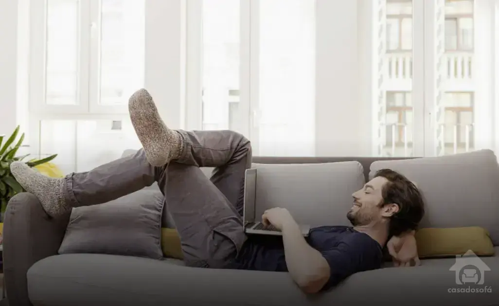 Como escolher o tamanho ideal do Sofá Mobly 3 Lugares