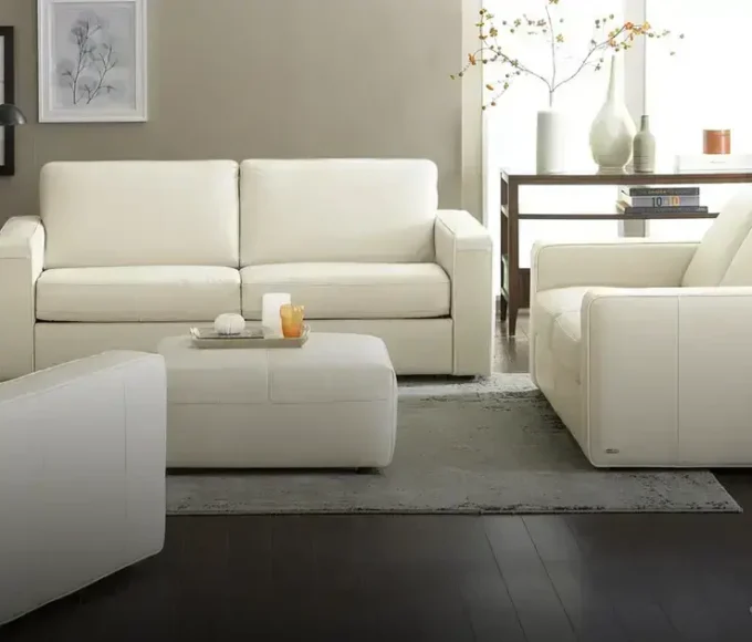 Pode-se usar um tapete menor que o sofá na sala?